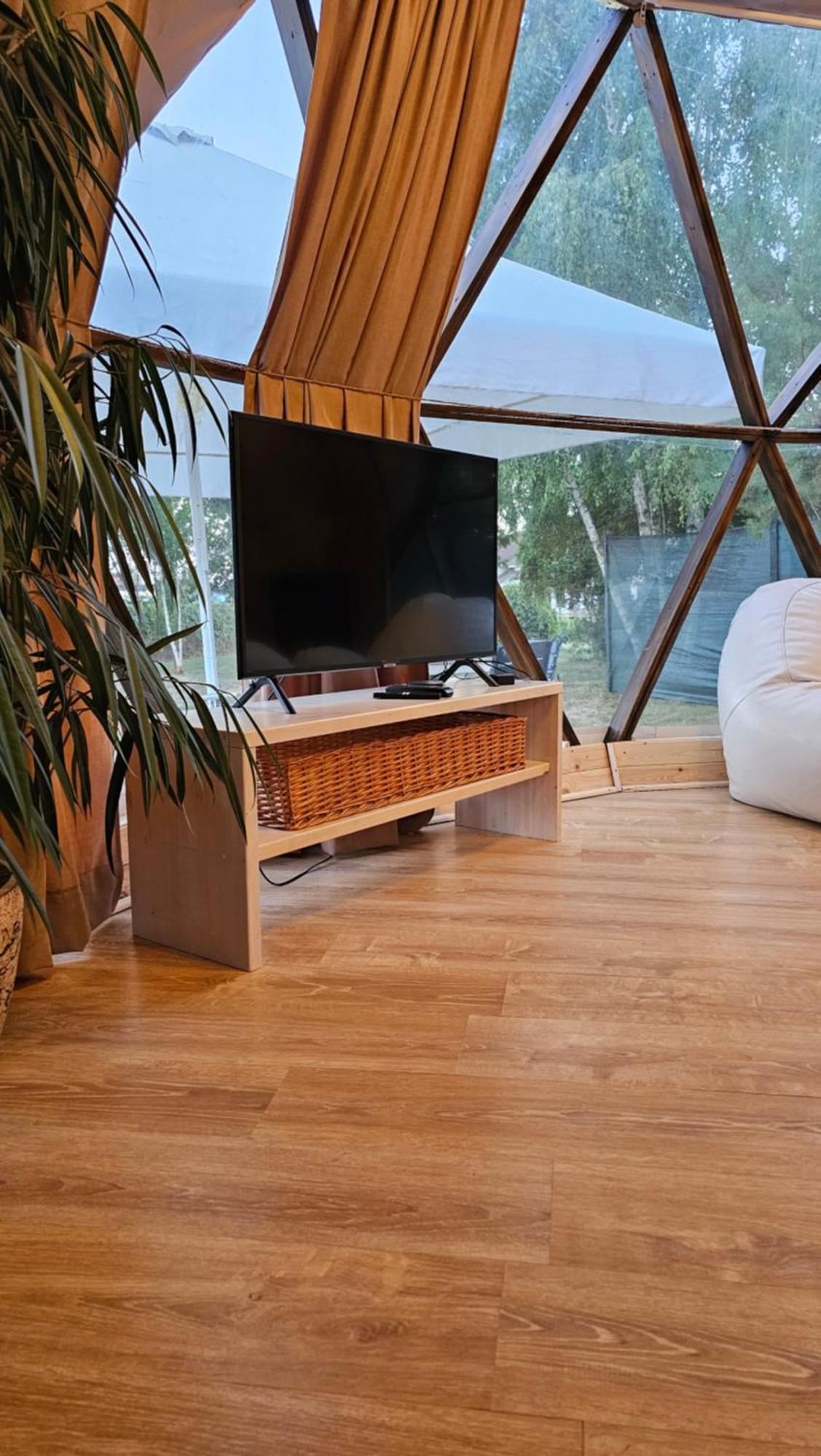 У Дачі Для Своїх Guest House Novyye Bezradichi Ngoại thất bức ảnh