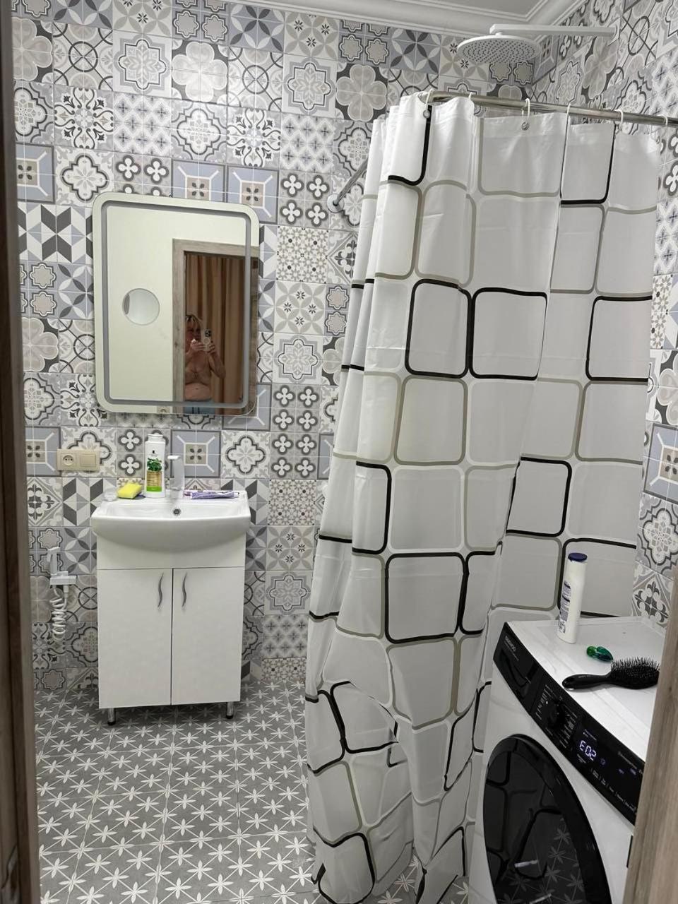 У Дачі Для Своїх Guest House Novyye Bezradichi Ngoại thất bức ảnh
